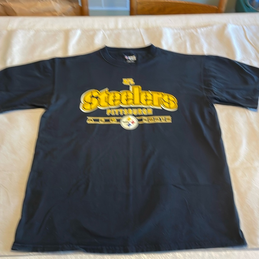 NFL Steelers black T-shirt